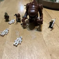 Lego Rancor Pit Rancor, Malakili, Gamorrean Guard Skeletons, And Luke Skywalker