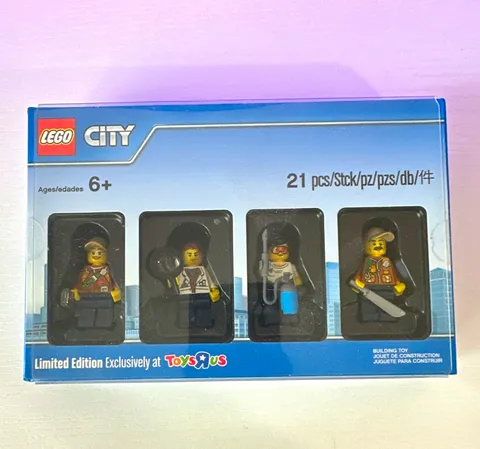 LEGO City Minifigure Collection 5004940 Limited Edition Set Toys R Us Exclusive