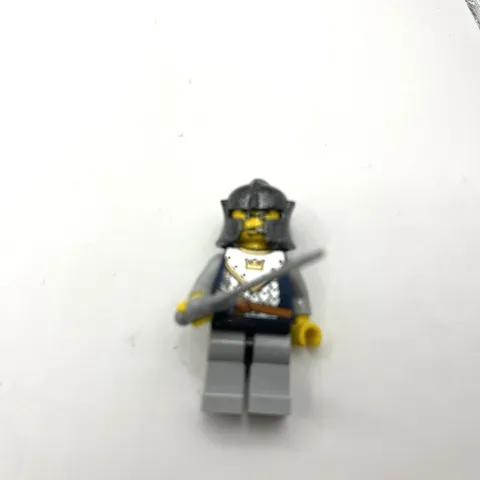 LEGO Castle Minifigure Fantasy Era cas436 Crown Knight Scale Mail 2907CAS1