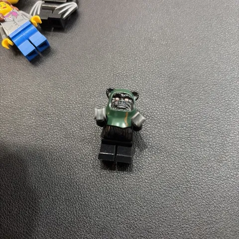 Lego Ewok Minifigure Tokkat sw0339 From set 7956 No cracks or damage