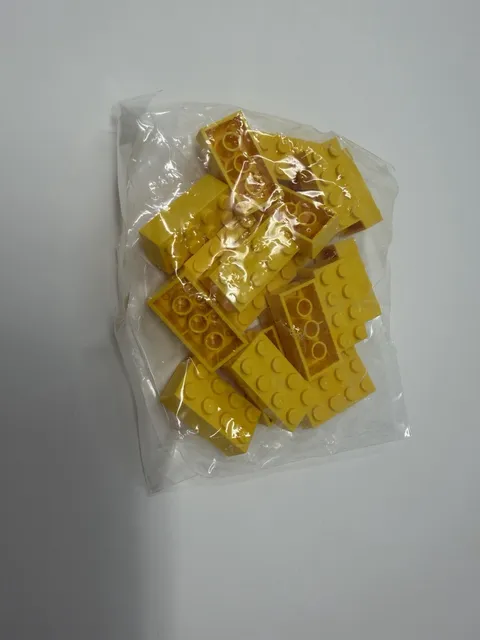 LEGO 3001 New 2x4 Yellow Bricks  Factory Sealed BULK Parts Lot Of 20