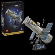 LEGO™ Hubble Space Telescope (11382)