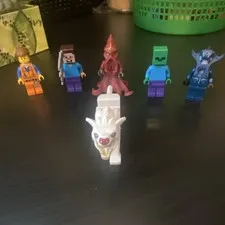 LEGO Minifigure Lot w/ Emmet, Steve, Zombie, Squid/Octopus, and Warg