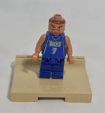 LEGO NBA Minifigure Toni Kukoc, Milwaukee Bucks #7 basketball/Rare retired