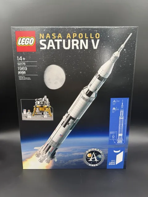 LEGO Ideas 21309 NASA Apollo Saturn V *New Sealed* (Retired)