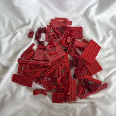 Bulk Red / Dark Red LEGO Assorted 0.5 Pound Lot, Bricks, Plates, Tiles 8 Ounces