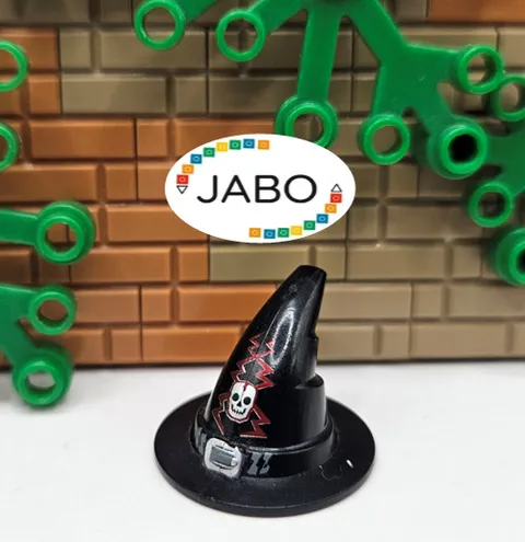 ( S12 / 4 / 3 ) LEGO 6131pb01 Headgear Wizard Hat Skull and Lightning Black