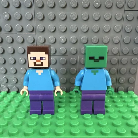 LEGO Minecraft Steve & Zombie Minifigures