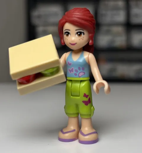 Lego Friends Mia Minifigure Mini Doll Red Hair frnd0016 frnd016 30108 3189