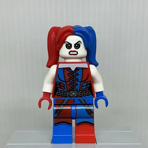 LEGO DC Batman II sh0260 Harley Quinn Blue Red Pigtails Minifigure 76053