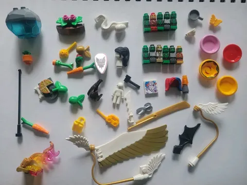  RANDOM LEGO MINIFIG Accessories BULK LOT MINIFIGURES MINI FIGURE 