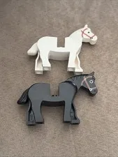 LEGO Black and White Horse Set