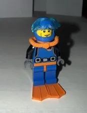 LEGO Scuba Deep Sea diver minifigure Series 1  - Collectors Item