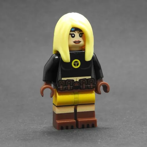 Lego DC Comics Terra Teen Titans Engineerio Sold Out Rare Minifigure