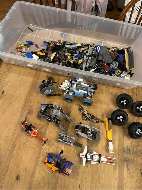 LEGO Vehicle lot - Chima Grivous Joker Helicopter Lots Of Stuff See All Pics