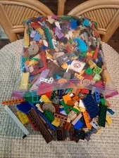 LEGO bulk lot of 2+ lbs. of mixed bricks assorted sizes shapes and colors