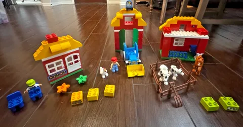 LEGO DUPLO BIG FARM SET 10525 *CLEAN*