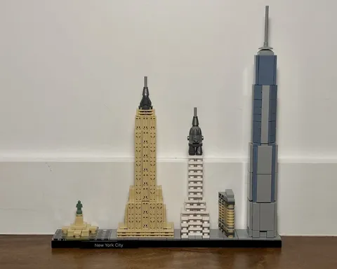 LEGO Architecture New York City (21028) - COMPLETE