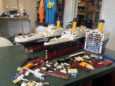 Original LEGO 2021 Titanic Set 10294 - (Please Read Description)