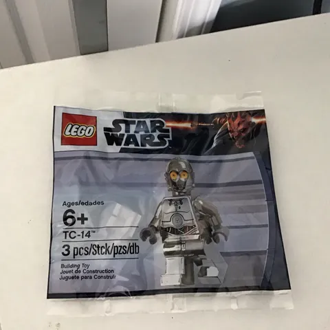 NEW Lego Star Wars 5000063 TC-14 Minifigure Silver Chrome Exclusive Limited  NEW