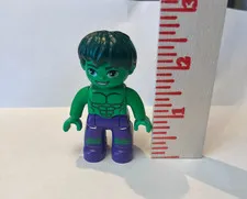 Lego Incredible HULK Duplo  Minifigure Green & Purple 10876 Marvel Superhero 