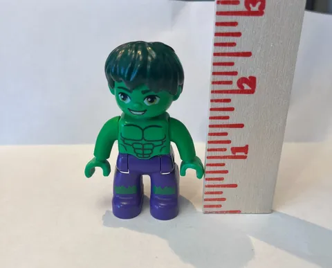 Lego Incredible HULK Duplo  Minifigure Green & Purple 10876 Marvel Superhero 