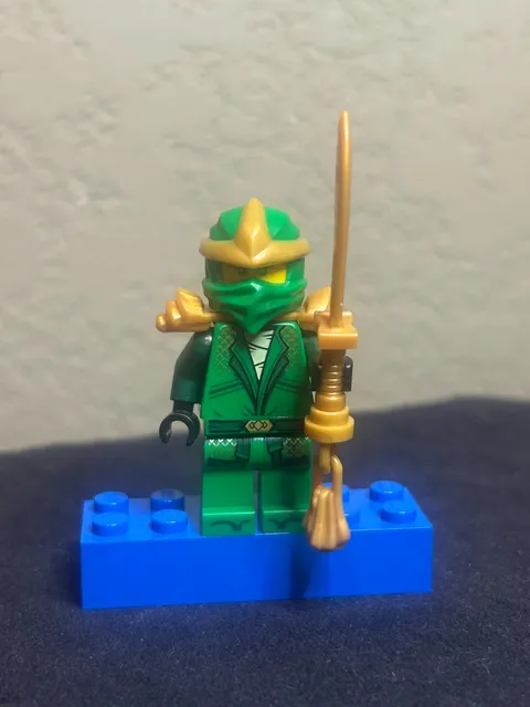 Lego Ninjago Minifigure ZX Lloyd Rare Brand New 71866