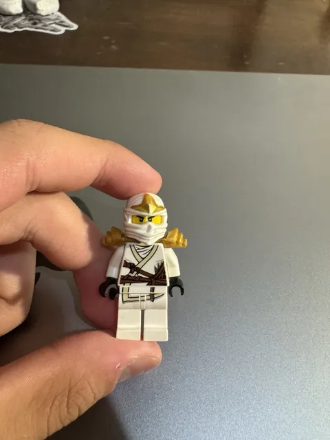 LEGO Ninjago Zane ZX Minifigure Rise Of The Snakes