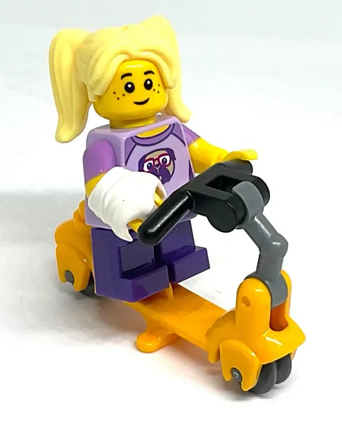 Lego Scooter Girl Minifigure -w/ Pigtails & Cast - City Characters