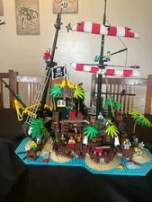 LEGO Pirates of Barracuda Bay. fast US seller (21322 6320519)