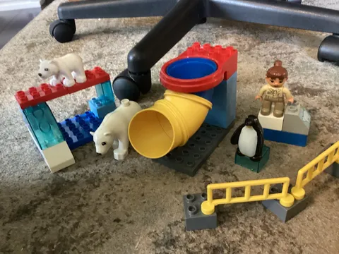 Lego Duplo 5633 Polar Zoo 99% Complete 