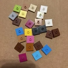 Lot Of 24 LEGO Parts 23893 87580 Plate 2x2 Groove & Stud Center (Jumper)