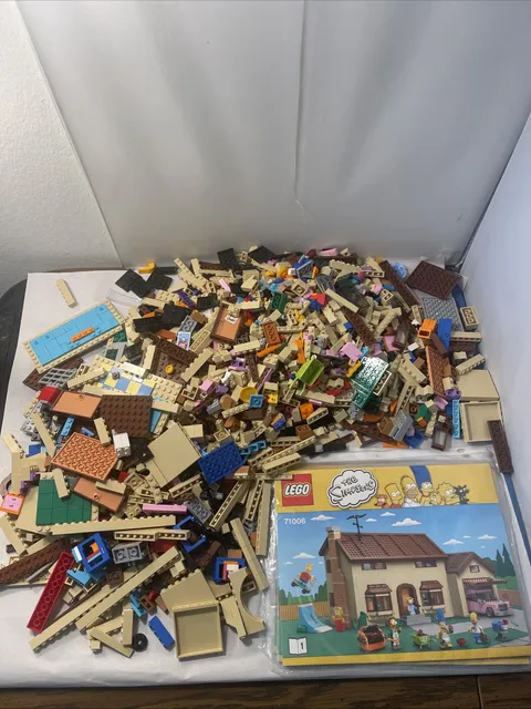 LEGO The Simpsons The Simpsons House 71006 w/ Manuals No Mini-Figs As-Is Parts
