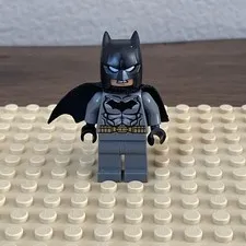 LEGO Minifigure Batman - Dark Bluish Gray Suit 