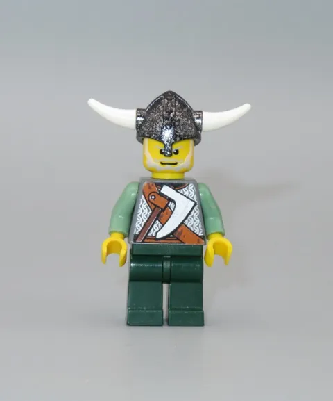 LEGO Vikings Warrior Axe torso green minifigure 7020 Artillery Wagon