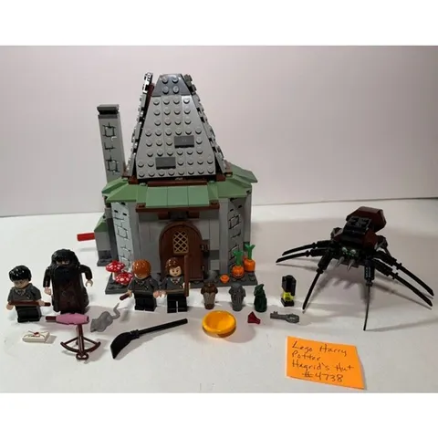 Lego Harry Potter Hagrid's Hut #4738 - see description