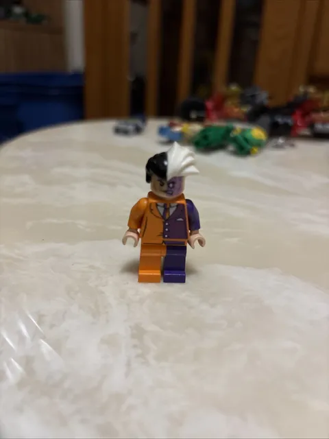 LEGO Two-Face SH0007