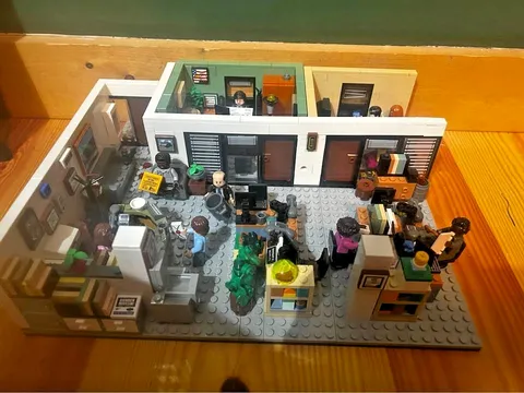 LEGO Ideas: The Office (21336) Fully constructed