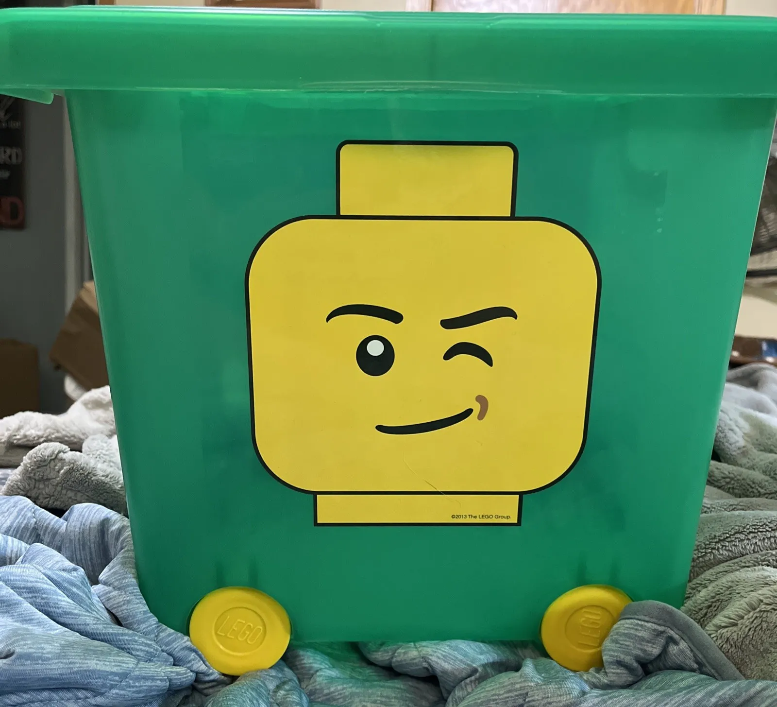 Lego Green Wheeled Rolling Storage Bin Basket 21.5 QT 13" x 13" Handle