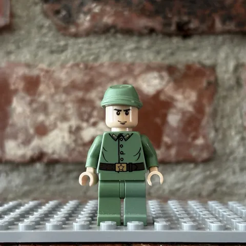 Lego Russian Guard Indiana Jones Minifigure