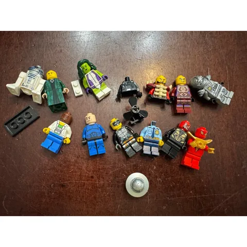 LEGO Minifigure Lot R2-D2 She-Hulk Ninjago Star Wars Marvel Parts Accessories