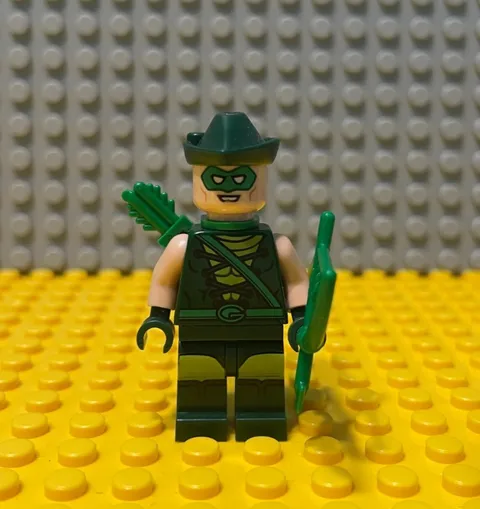 NEW DC Superheroes Green Arrow Lego Minifigure Hat