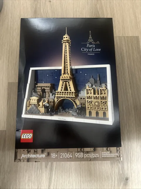 Lego 21064 Architecture Paris City of Love 958 pcs Sealed In Box! Ships NOW!