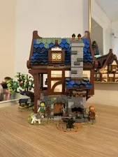 LEGO Ideas Medieval Blacksmith 21325 2164 pcs Light Up Retired Complete Set