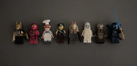LEGO NINJAGO, Star Wars, Marvel, etc Minifigures Lot of 8 Mixed Figures