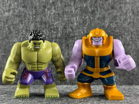 LEGO Retired Marvel Hulk SH0173 Thanos SH0504 Big Figures Avengers Infinity War