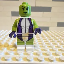 LEGO She-Hulk minifigure 2017 rare missing hair piece