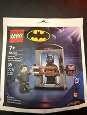 LEGO BATMAN 30726 BRUCE WAYNE AND THE BATSUIT DC NEW