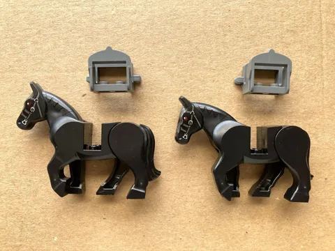 Lego Lord of the Rings 9472 Attack on Weathertop  Ringwraith Horses with Saddles