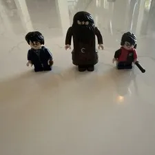 LEGO Minifigures harry, harry with broom, and hagrid from Harry Potter